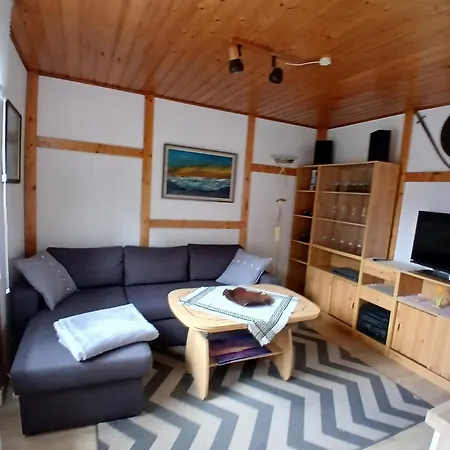 Ferienbungalow * Zirkow